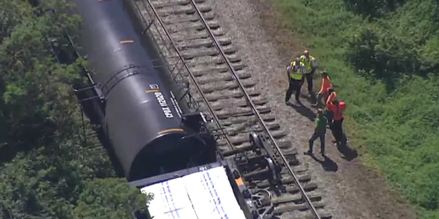 In total, five railcars and two propane tankers were involved in the derailment.