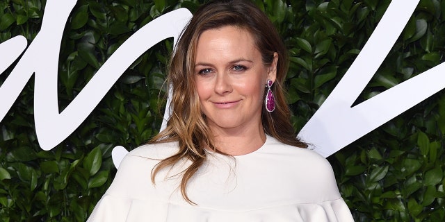 Alicia Silverstone
