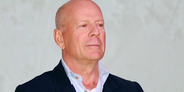 Bruce Willis is battling dementia after his aphasia diagnosis progressed.