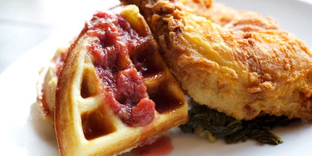 A man on Reddit said his wife ruined his fabulous and crispy breakfast waffles by covering them in foil.