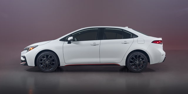 Shopper Experiences High Picks listing dominated by hybrid and electrical automobiles Shopper Experiences High Picks listing dominated by hybrid and electrical automobiles
