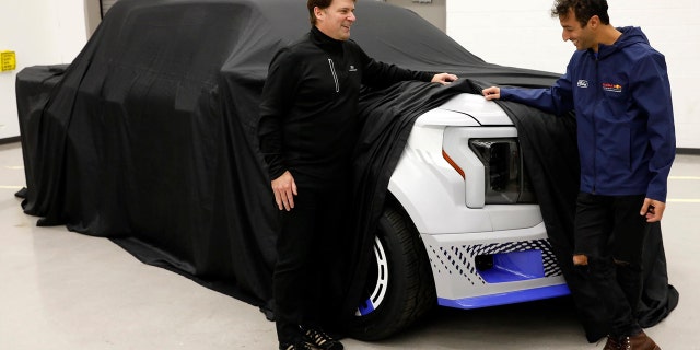 Jim Farley gave Daniel Ricciardo a sneak peek of Ford's new EV project truck.