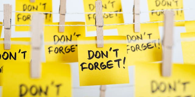 Sticky notes could beryllium utilized to constitute personalized reminders.