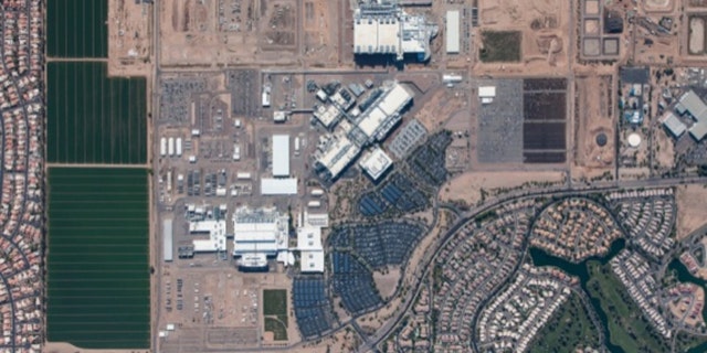 An aerial view of the Ocotillo campus, with Dobson Road curving along the east side. To the west is the Gila River Indian Community, and to the south is land that Intel leases to local farmers.