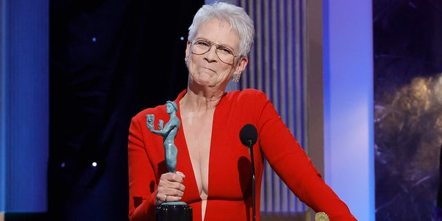 Jamie Lee Curtis accepted the award for female actor in a supporting role at the SAG Awards.