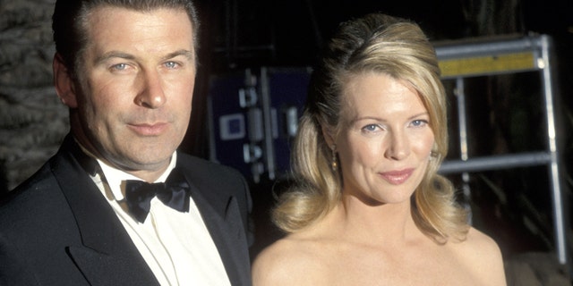 Alec Baldwin Kim Basinger at Oscars