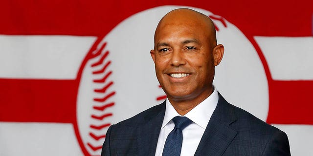 El miembro del Salón de la Fama Mariano Rivera asiste a la Ceremonia de Inducción al Salón de la Fama del Béisbol en el Clark Sports Center el 8 de septiembre de 2021 en Cooperstown, Nueva York. 