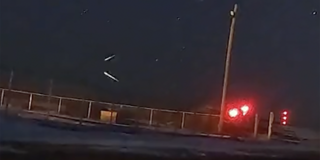 A small swarm of meteors burned up as they traveled through Earth's atmosphere near Goodland, Kansas, early Sunday morning. 