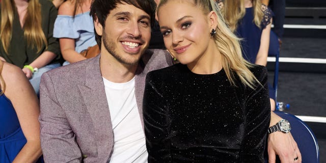 Morgan Evans and Kelsea Ballerini finalized their divorce in November.