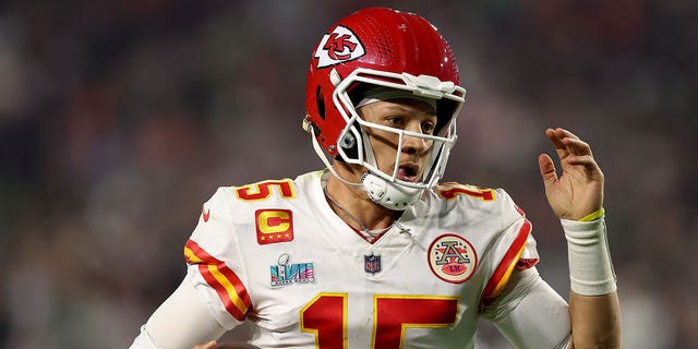 Patrick Mahomes of the Kansas City Chiefs scrambles against #15 Philadelphia Eagles during the 3rd quarter in Super Bowl LVII at State Farm Stadium on February 12, 2023 in Glendale, Arizona. 