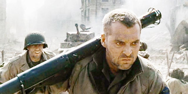 Sizemore worked with Tom Hanks and Matt Damon in Steven Spielberg's World War II drama, "Saving Private Ryan."