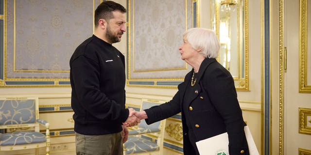 After gathering pinch Ukrainian President Volodymyr Zelenskyy and different officials, Treasury Secretary Janet Yellen doubled down connected nan Biden administration's committedness to providing nan war-torn federation financial aid.