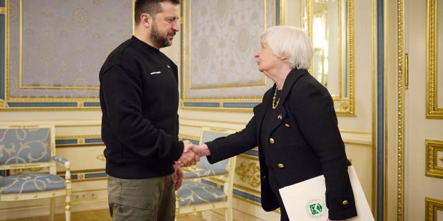 After gathering pinch Ukrainian President Volodymyr Zelenskyy and different officials, Treasury Secretary Janet Yellen doubled down connected nan Biden administration's committedness to providing nan war-torn federation financial aid.