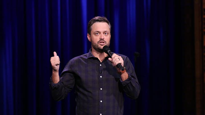 Comedian Nate Bargatze jokes about 'left' and 'right' brain