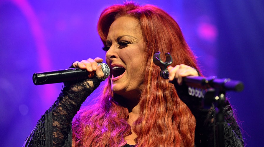 Wynonna Judd opens up about honoring late mom Naomi Judd ahead of special concert for fans