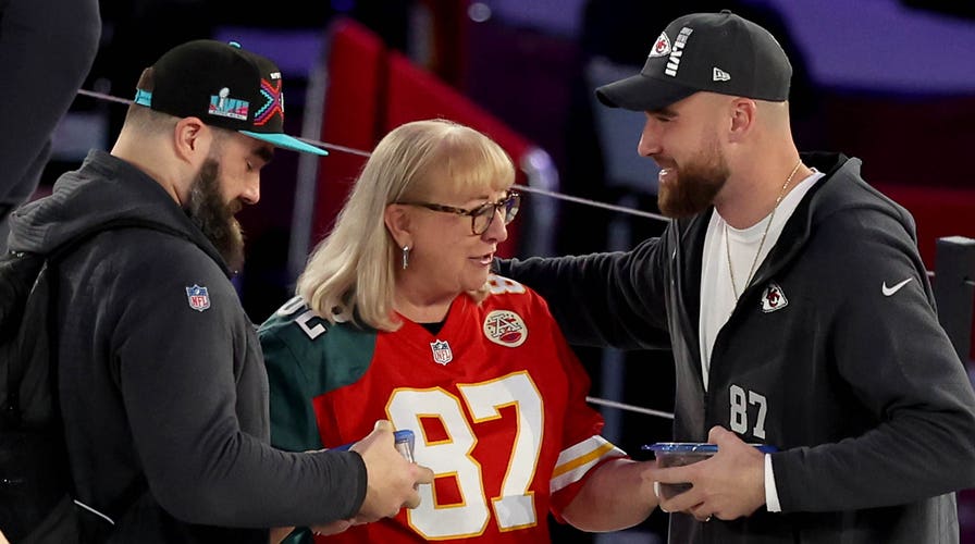 Kelce brothers' Super Bowl run electrifies Cleveland Heights