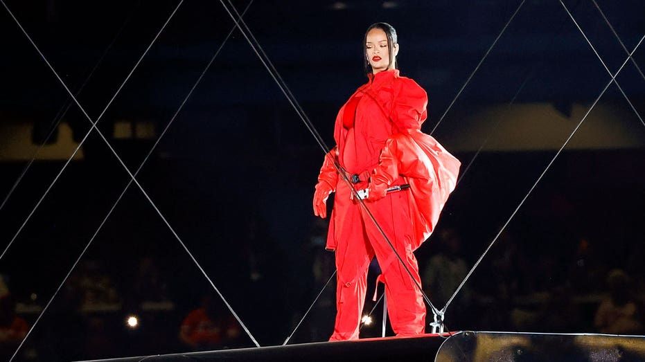 Rihanna Stuns Without Gimmicks During the 2023 Super Bowl Halftime Show