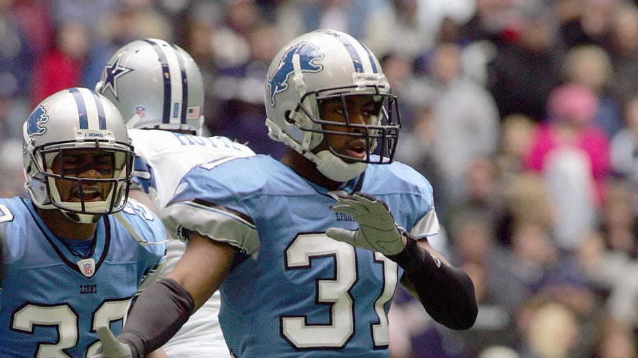 detroit lions throwback uniform