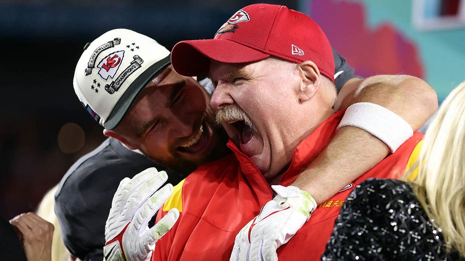Chiefs' Andy Reid dishes on relationship with Taylor Swift’s father, lauds Patrick Mahomes' leadership