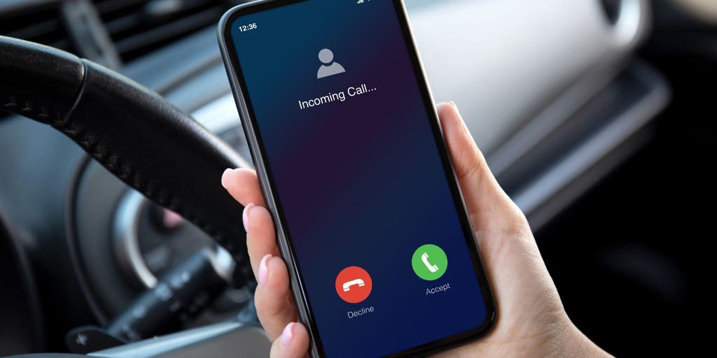 Best ways to block scam calls (Do this for your older relatives, too!) - Vimarsana News