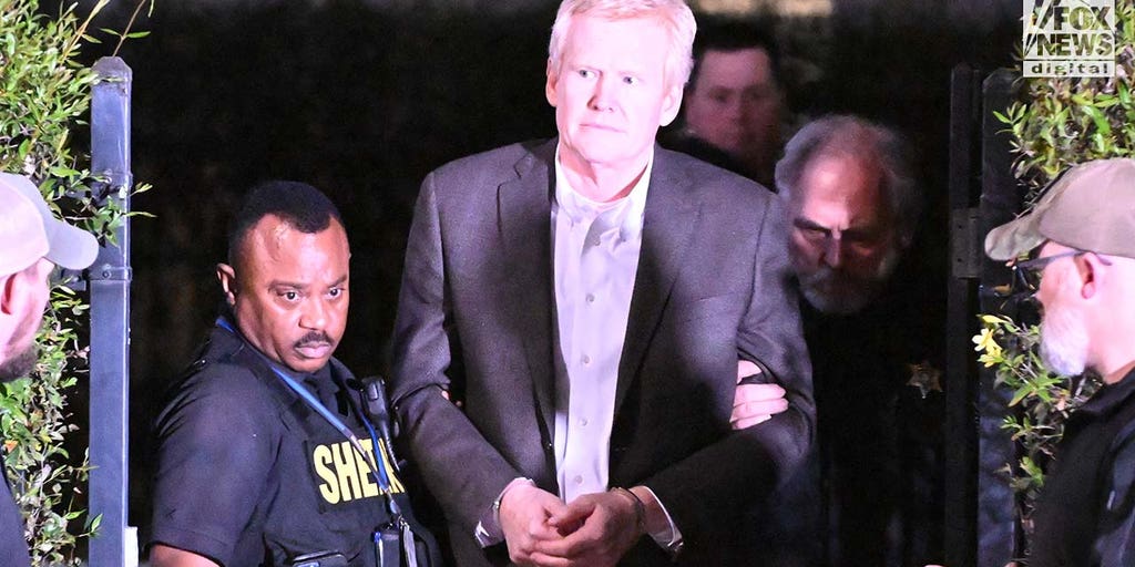 Alex Murdaugh to be sentenced Friday in murder of wife, son - Vimarsana News