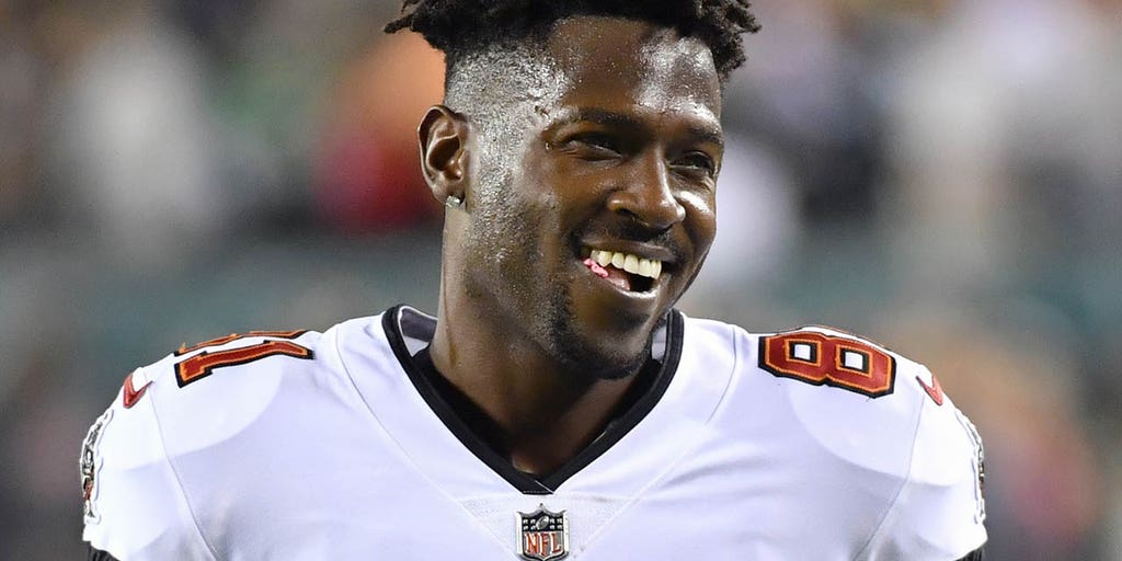 Antonio Brown Announces Decision On Arena Football League Career - The  Spun: What's Trending In The Sports World Today