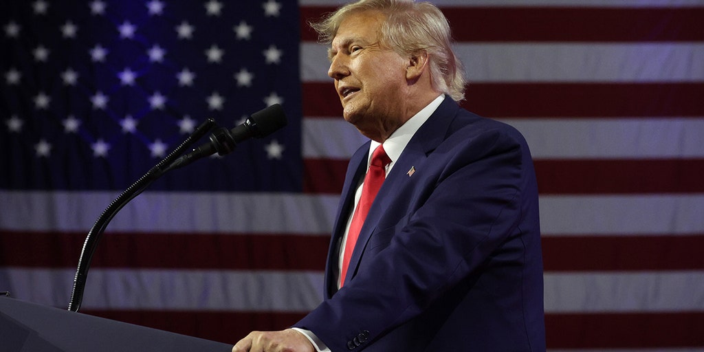 Trump makes first stop in Iowa this cycle just days after DeSantis, expands 2024 campaign ground game - Vimarsana News