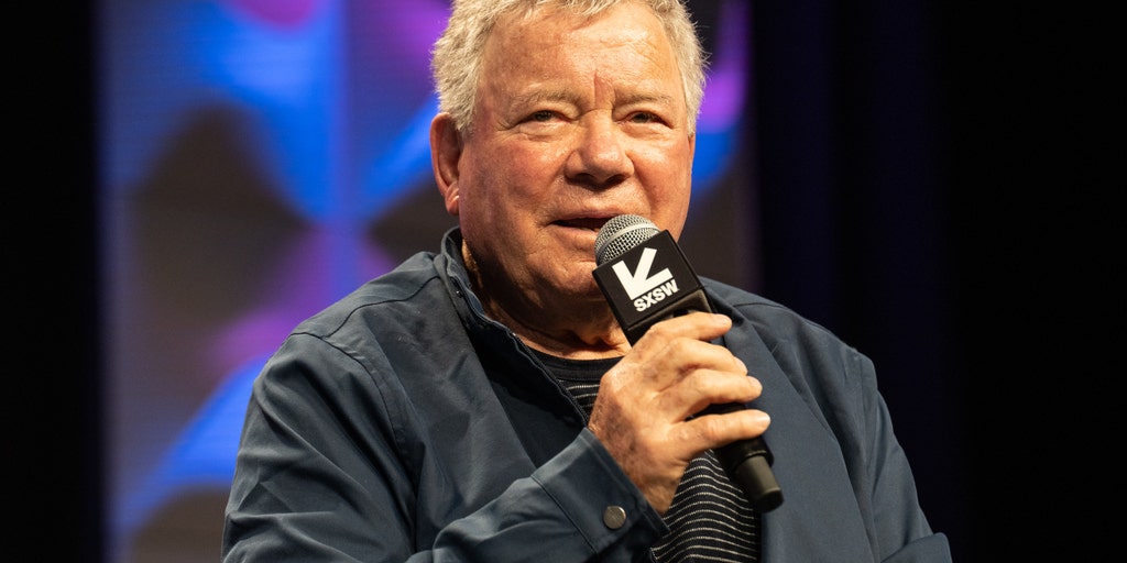 William Shatner loves to use 'juicy' F-word - Vimarsana News