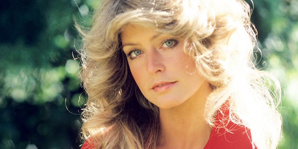 'Charlie's Angels' star Farrah Fawcett battled cancer 'tooth and nail' for her son Redmond, assistant says - Vimarsana News