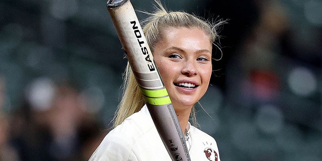 Jose Canseco's model daughter claims ex-MLB star 'blew all the family  money' and she had to 'work my a** off