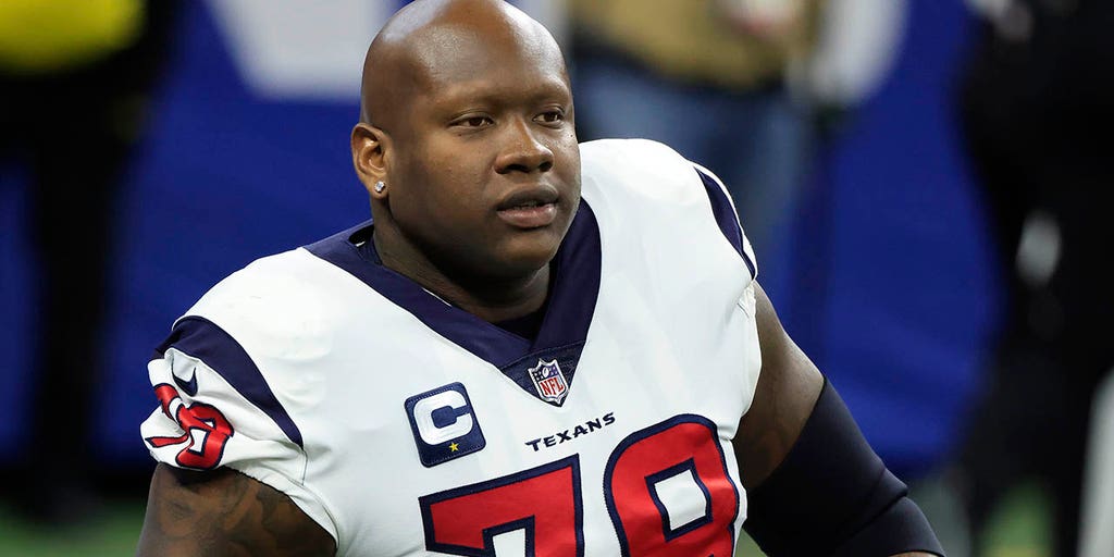 Laremy Tunsil says he wants to play for Texans 'forever'