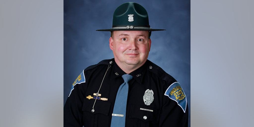 Indiana State Police trooper dies after being struck by suspect in pursuit on interstate - Vimarsana News