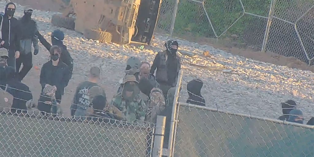 Atlanta police name 23 domestic terrorism suspects in Cop City attack; AG warns 'violent extremists' - Vimarsana News