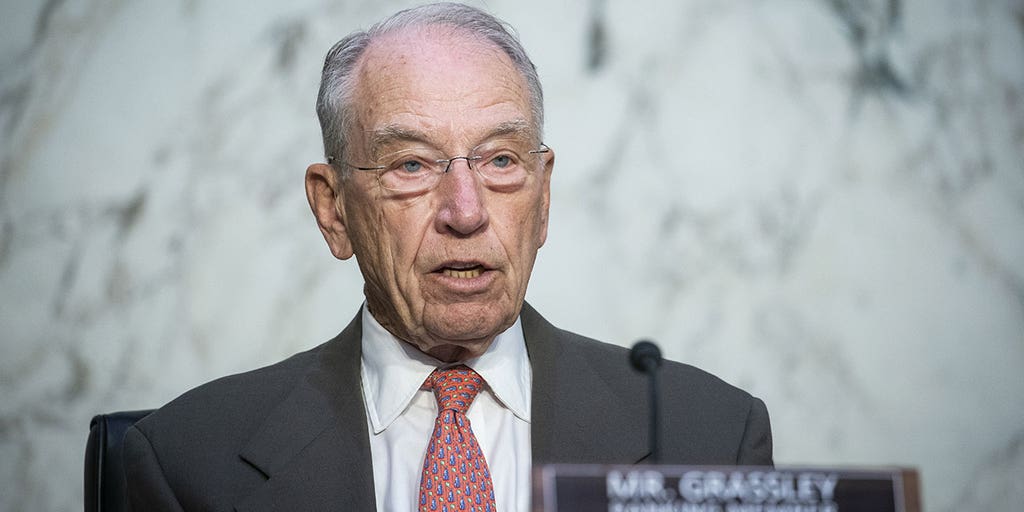 Sen. Grassley calls on State Dept to terminate 'antisemite' employee with inflammatory blog - Vimarsana News