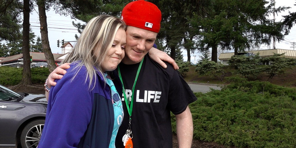 'Family has power': Recovering addict who witnessed more than 100 overdoses rescued by long lost sister - Vimarsana News