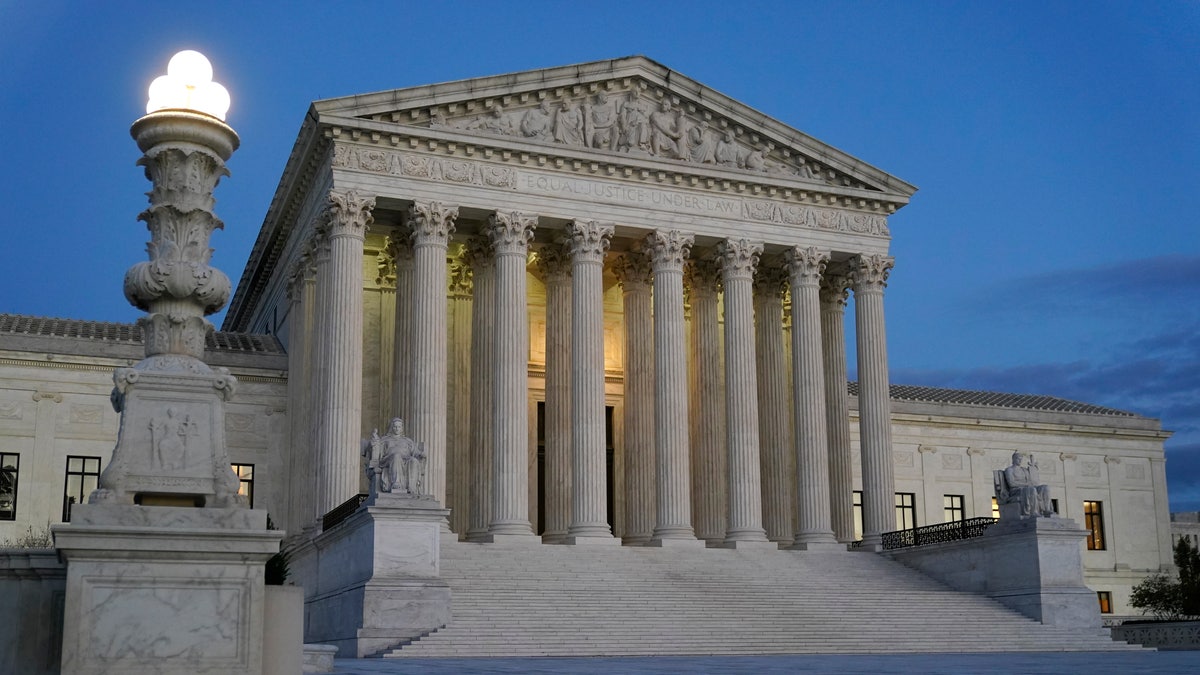 Supreme Court Justice Decided To Overturn Roe Just 10 Minutes After ...