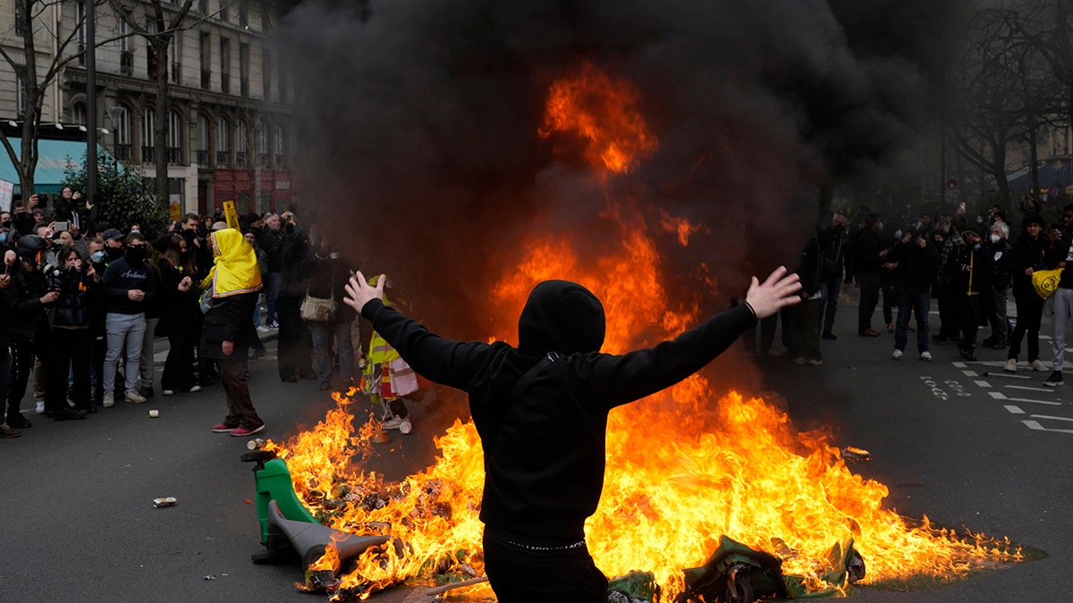 Franc fiery protests