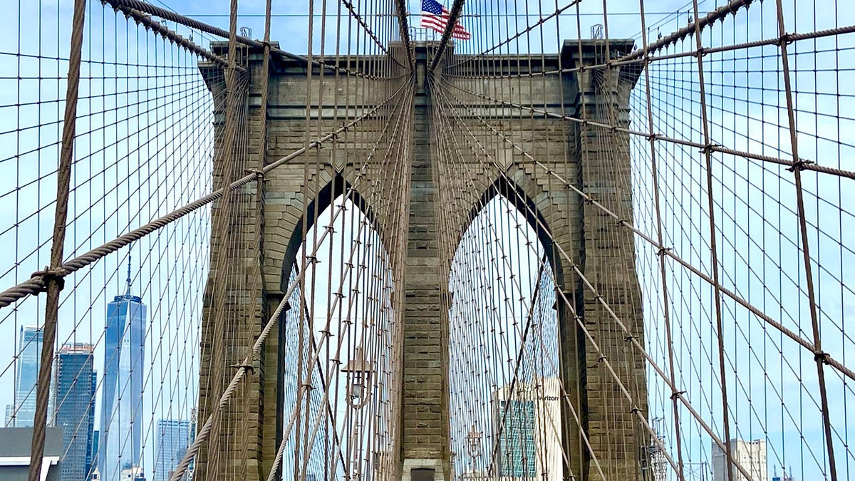 Brooklyn Bridge wires