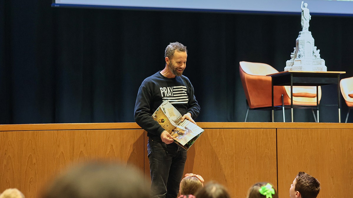 Kirk Cameron in Arkansas