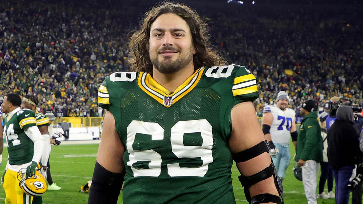 Packers' David Bakhtiari slams Jimmy Kimmel after comedian claims Aaron  Rodgers is a 'tinfoil-hatter'