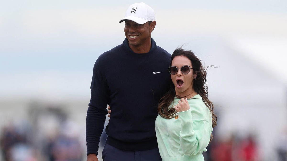 Tiger Woods and Erica Herman at St. Andrews