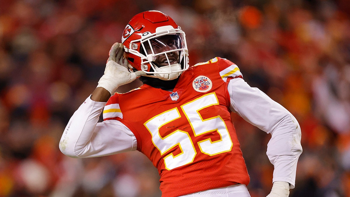 NFL suspends Chiefs defensive end Frank Clark for 2 games - Arrowhead Pride