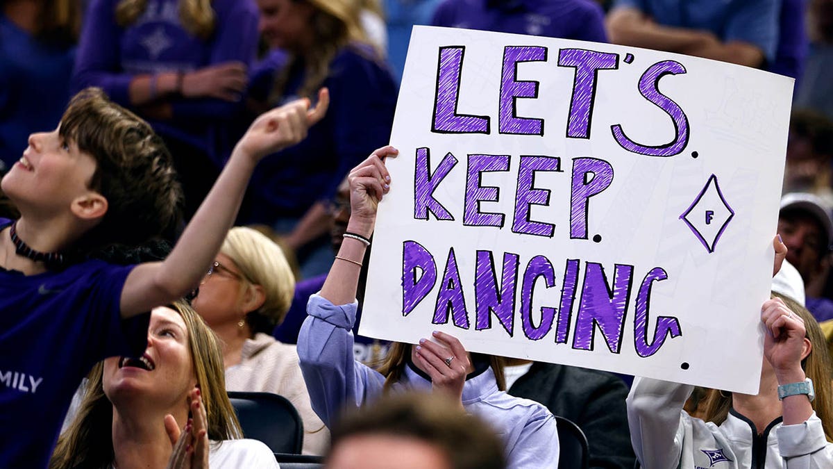 Furman fans