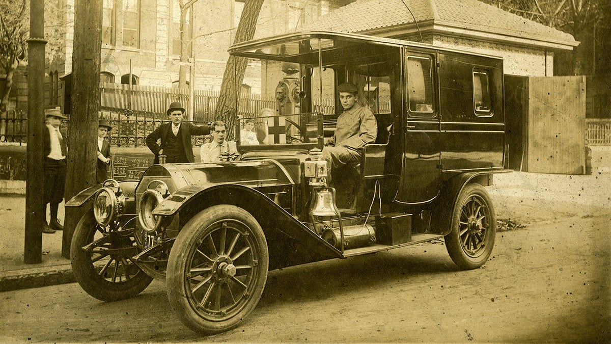 Early Cincinnati ambulance