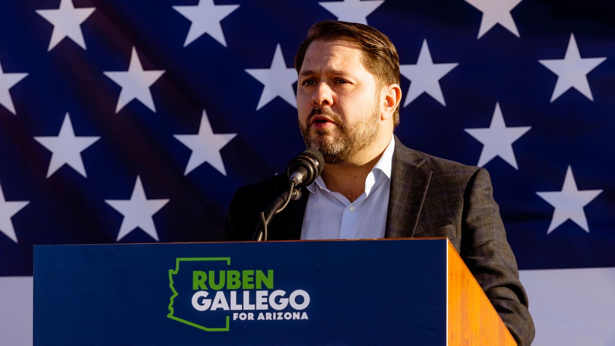 Demokratischer Repräsentant von Arizona.  Ruben Gallego