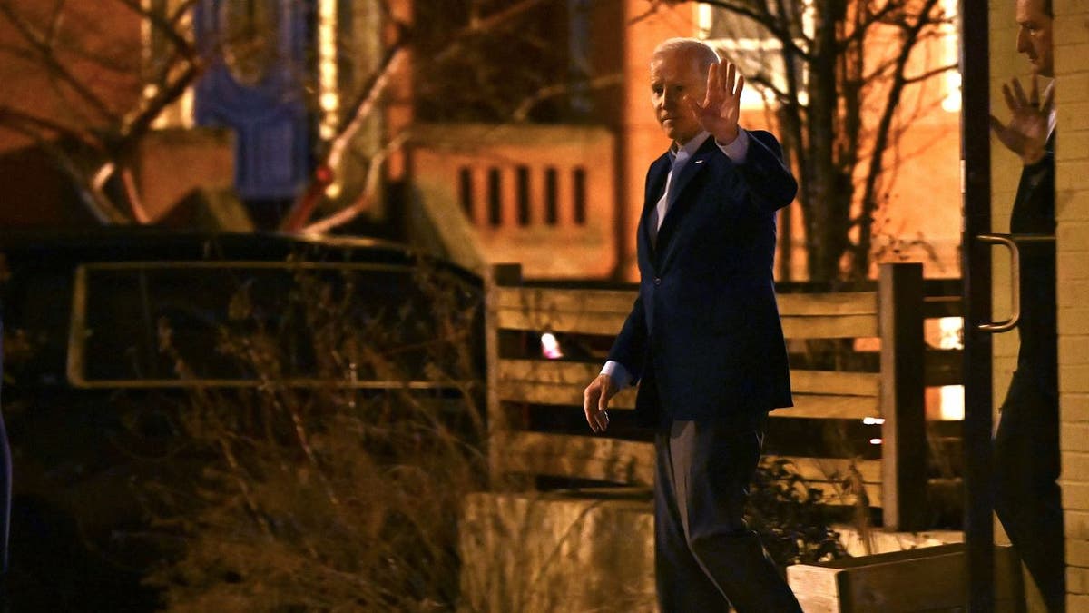 Biden leaving Red Hen