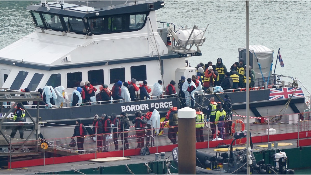UK border immigration