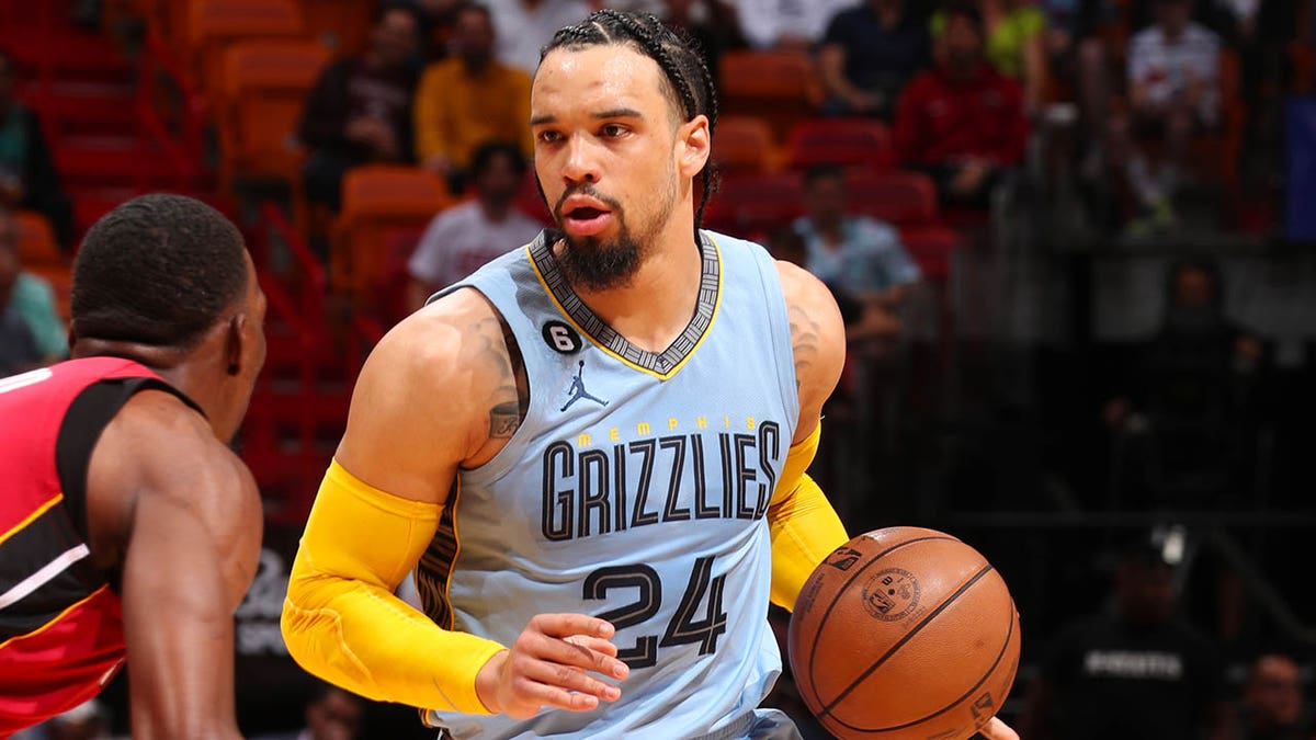 Dillon Brooks dribbles the ball against Miami