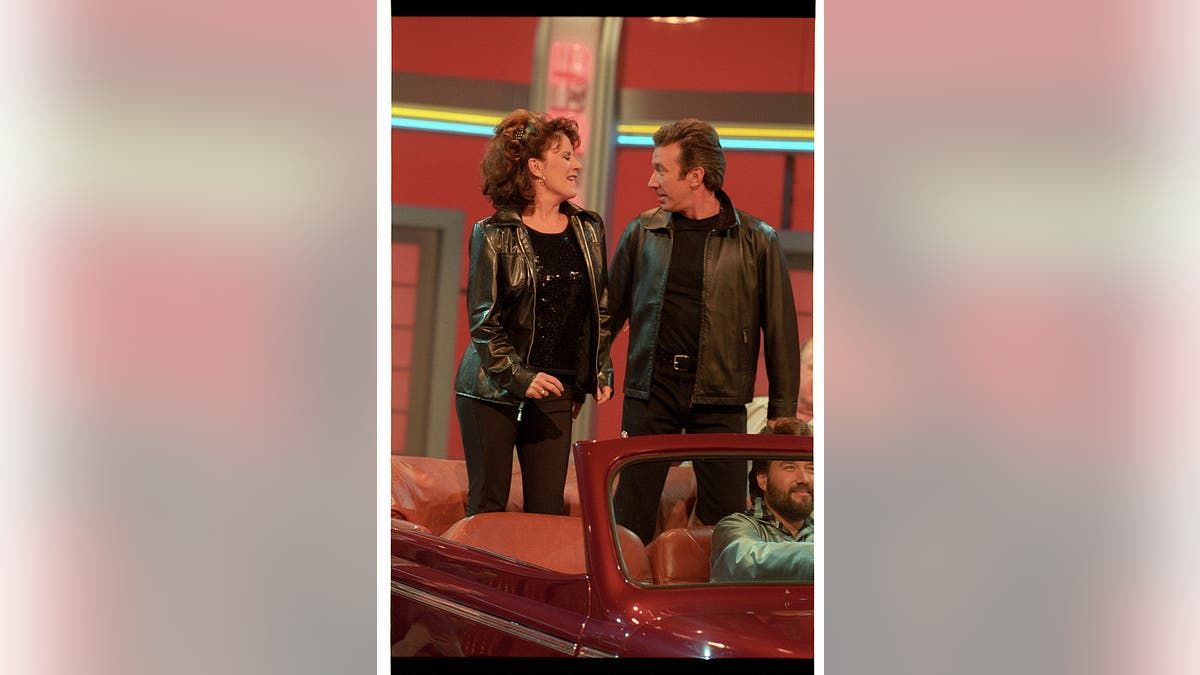 patricia richardson tim allen dressed up as sandy and danny from grease on home improvement