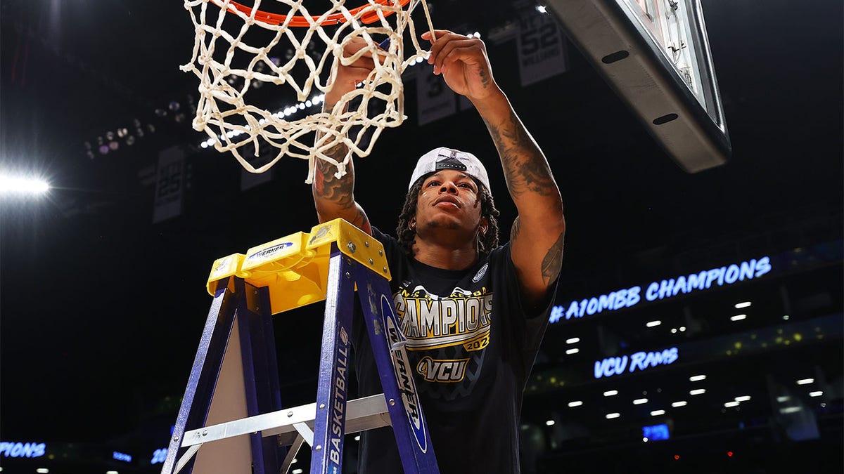 Adrian Baldwin Jr. cuts down the nets